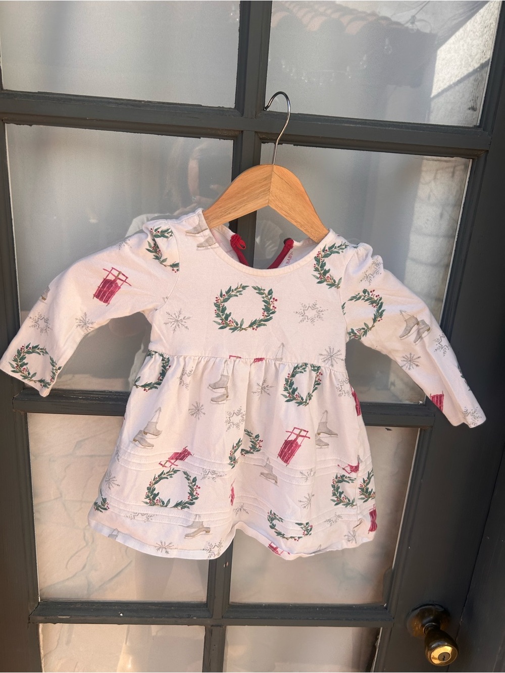 Burt’s bees baby’s Girls' White Holiday Wreath Print Long-Sleeve Dress size 18 M